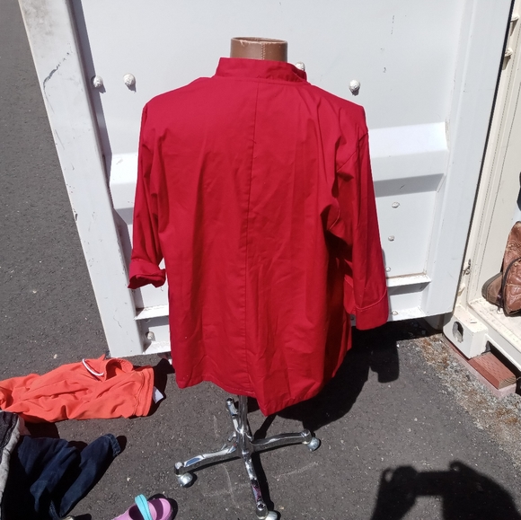 Chef works red jacket preowned - Picture 6 of 8